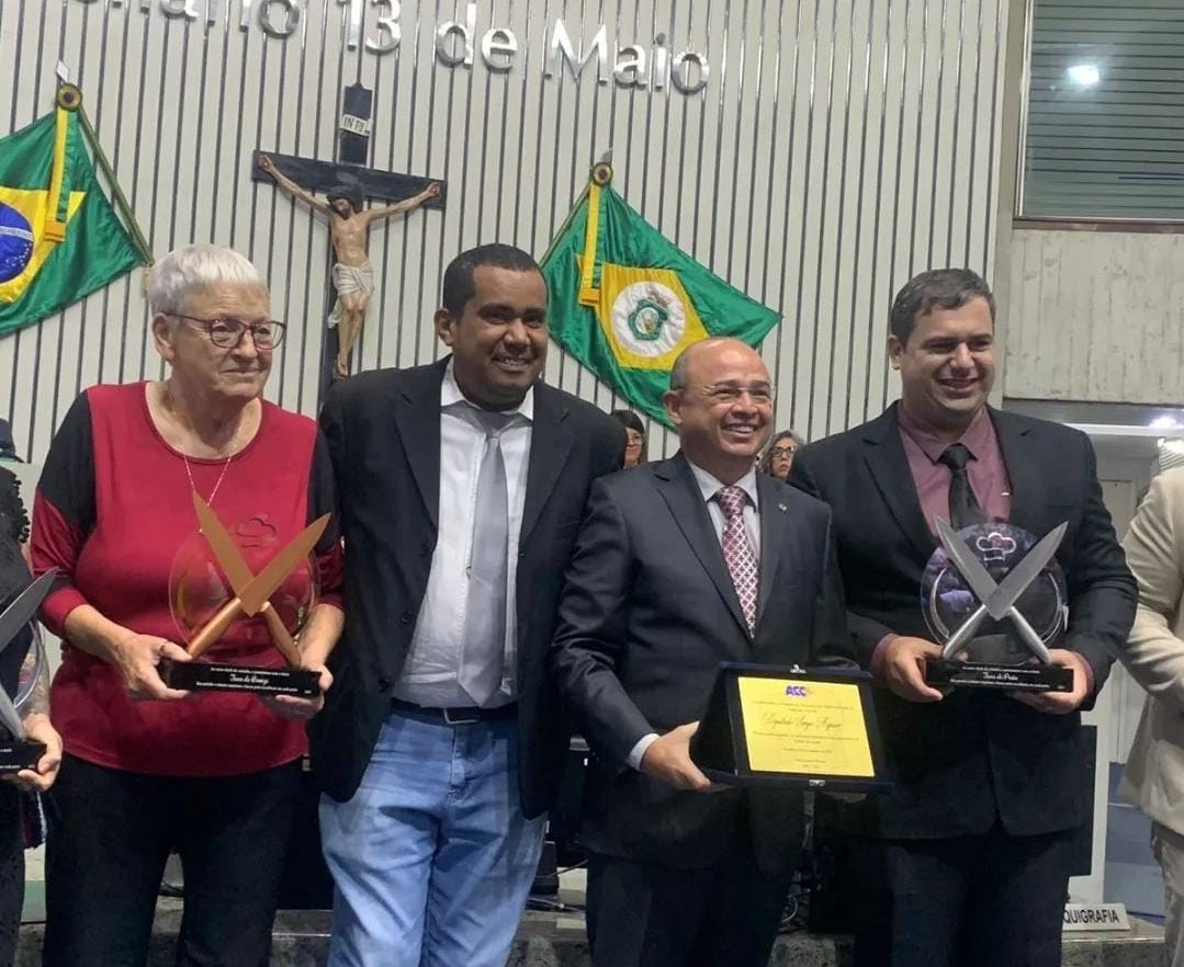 Chefs do Ceará recebem o trofeu Faca de Ouro